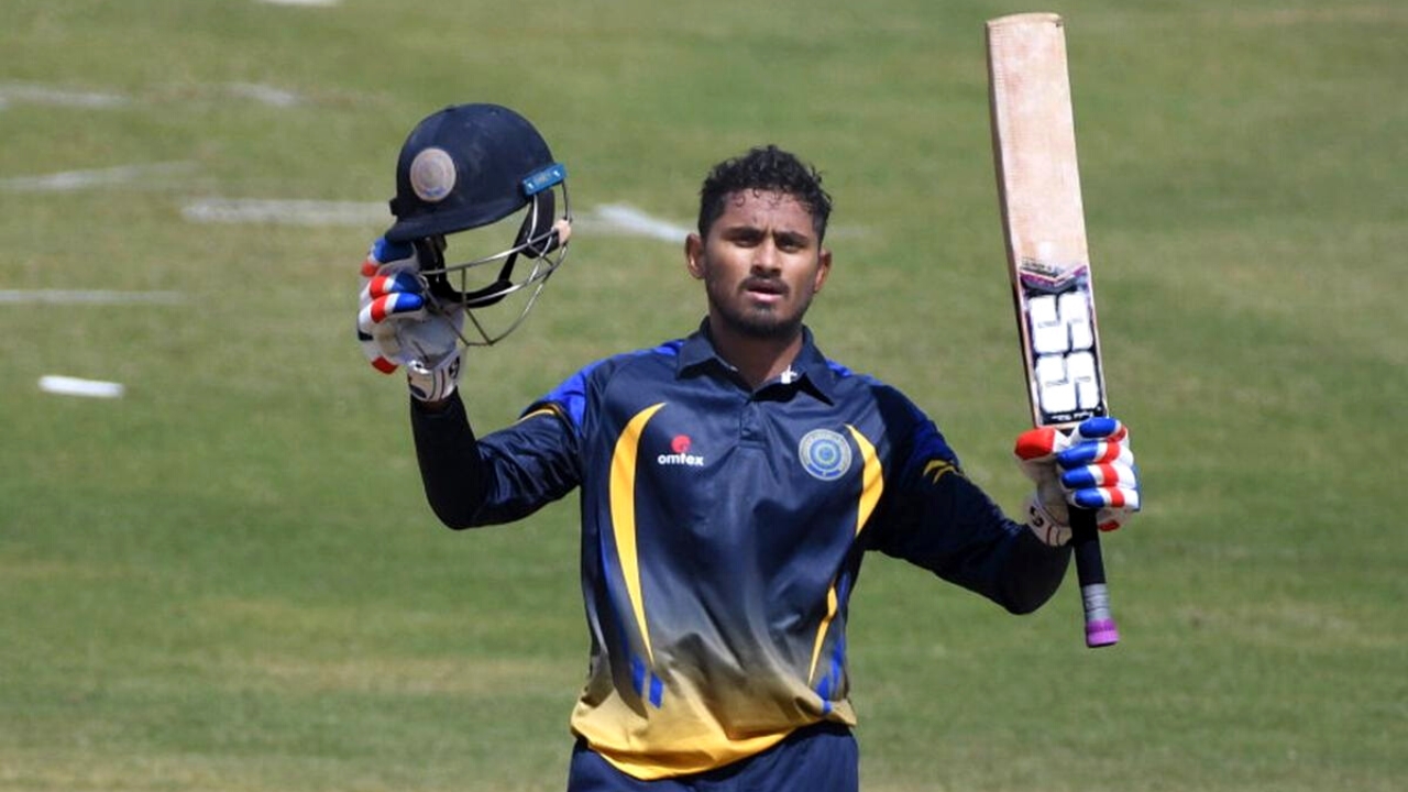 Rohit Rayudu Completes 1000 Runs