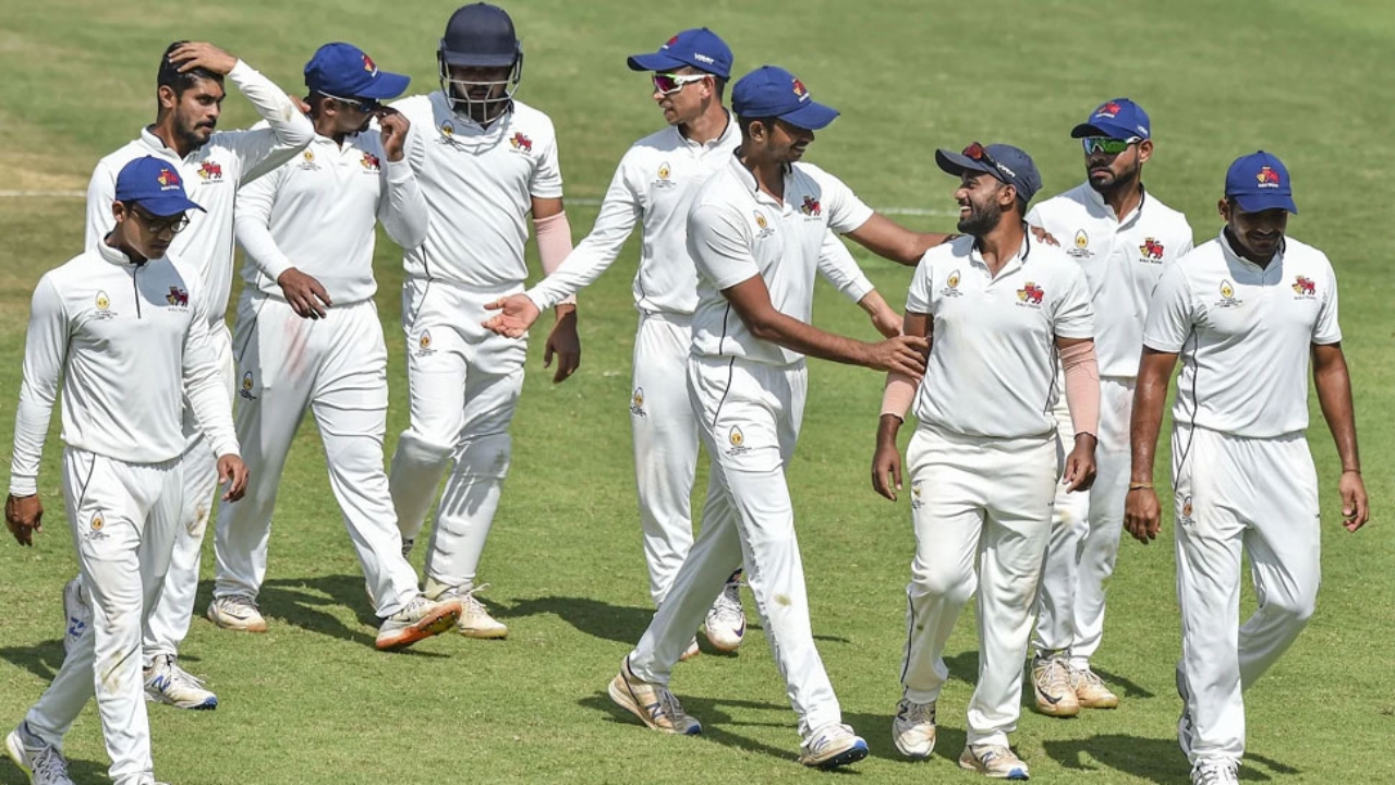 Deepak Dhapola 8 Wickets