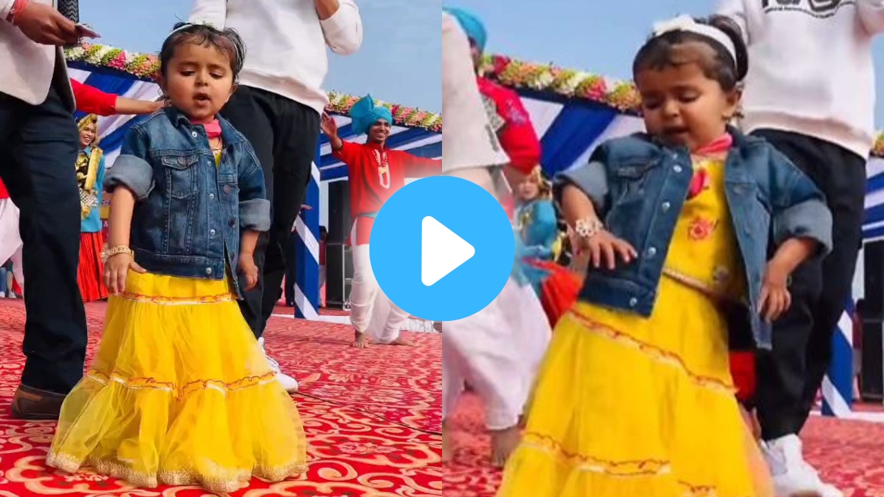 Little Girl Dance On Kamar Teri Left Right