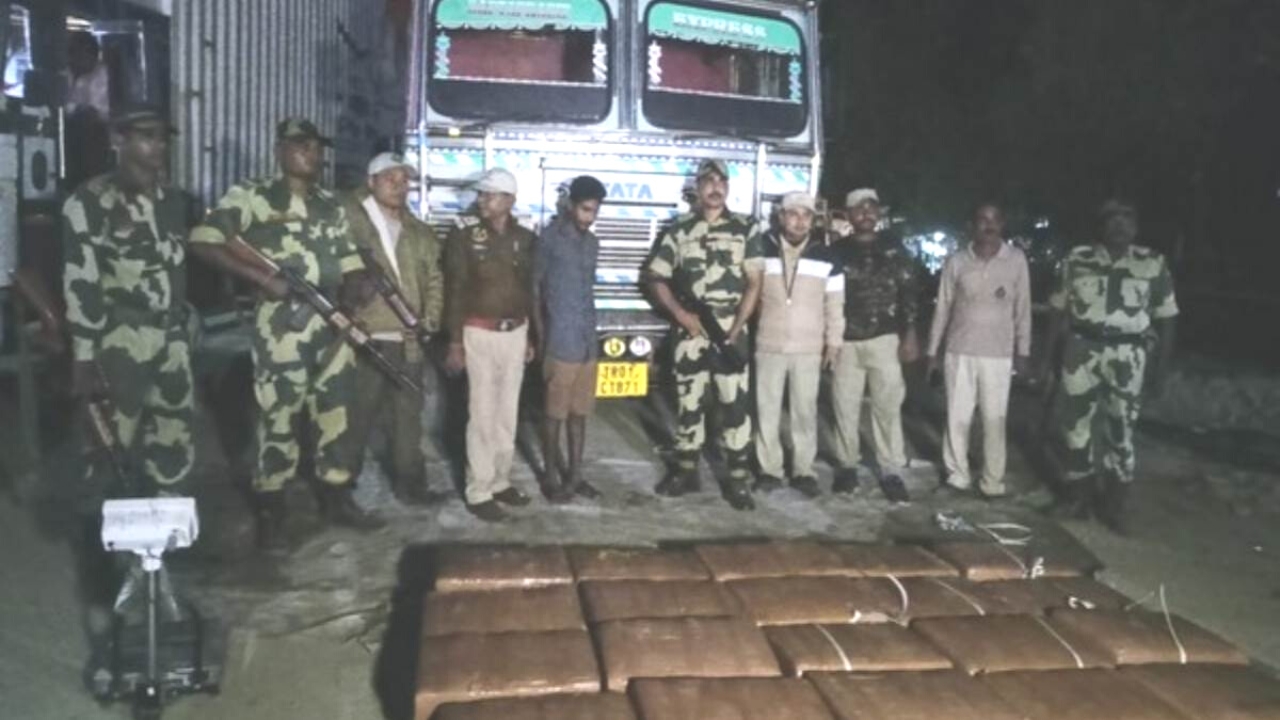 Police Seized 400 Kg Of Ganja In The Karimganj District