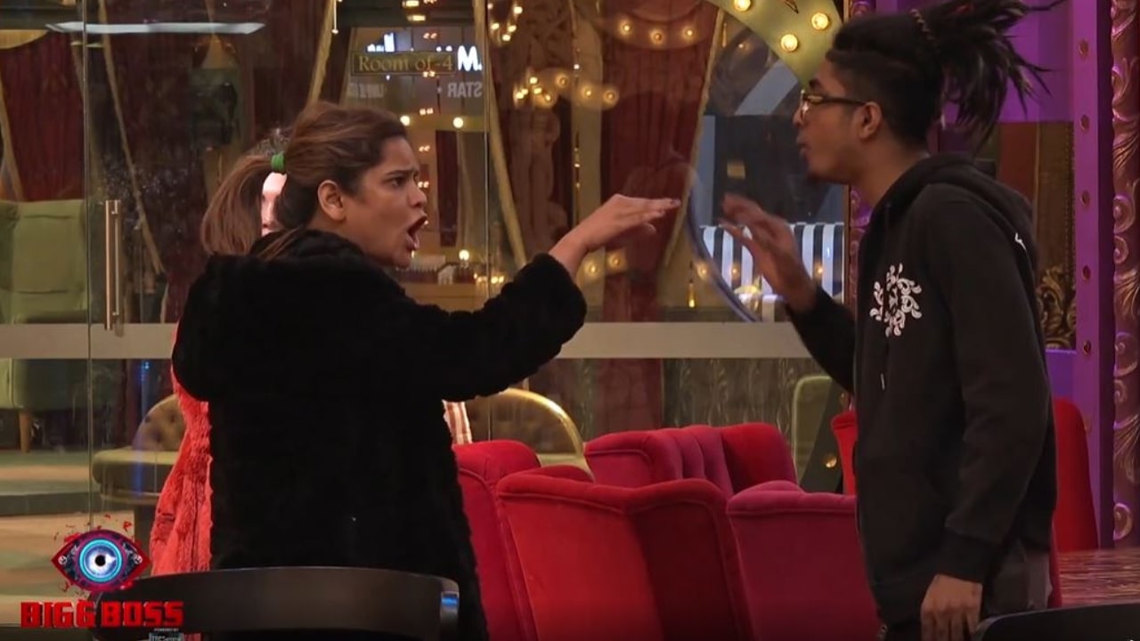 Archana Gautam And MC Stan Fight