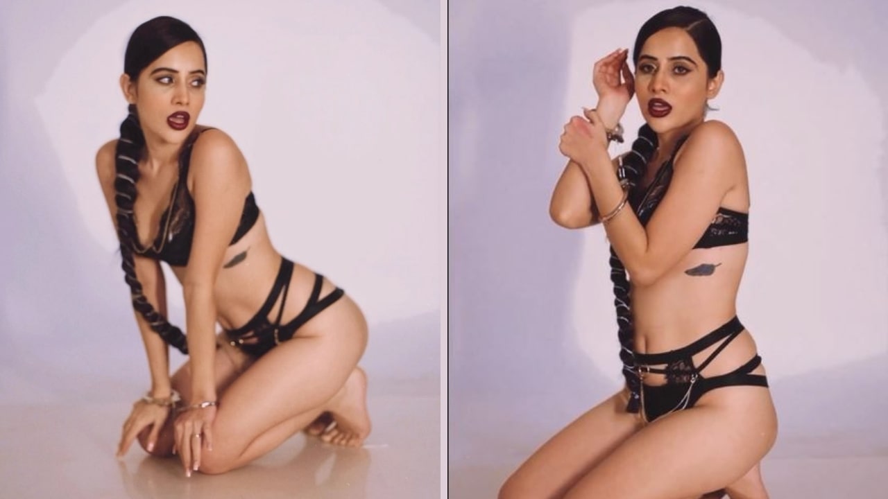 Urfi Javed Video In Handcuffed