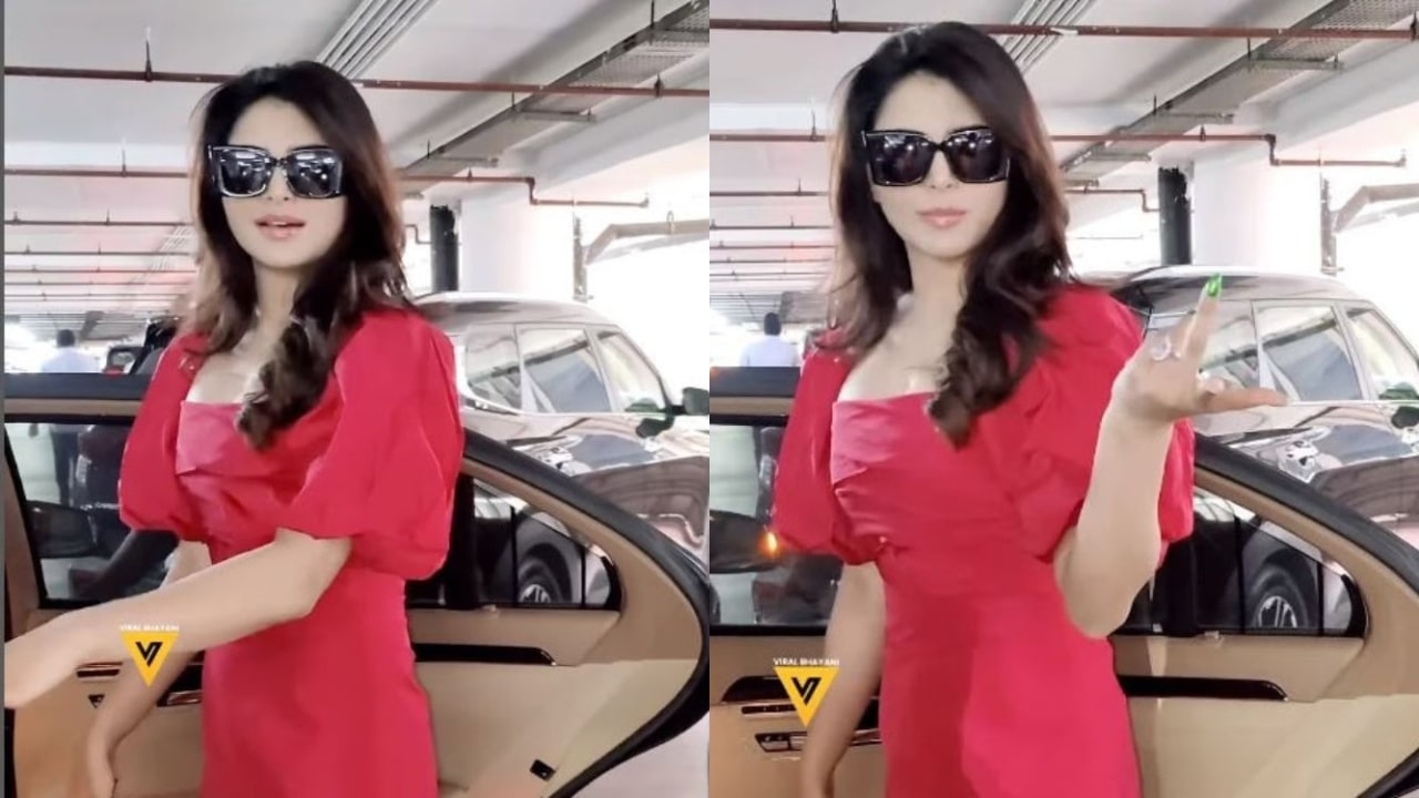 Urvashi Rautela Favourite IPL Team