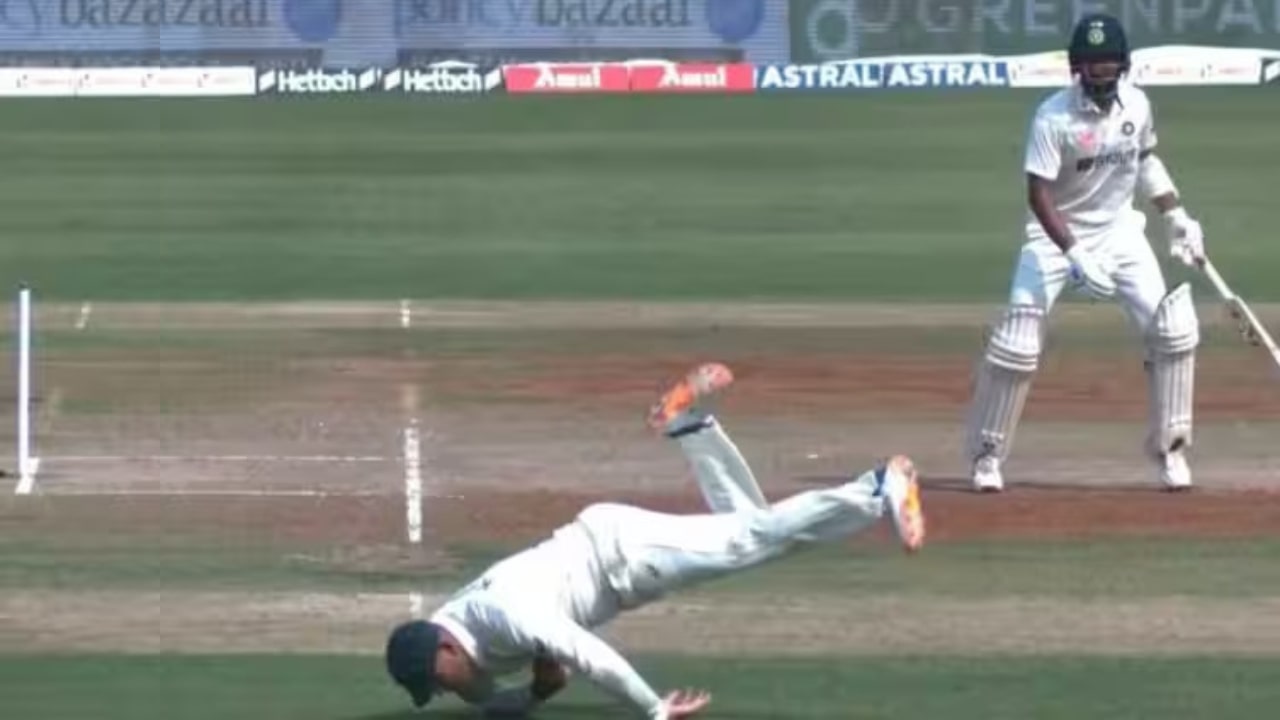 Usman Khawaja Viral Catch