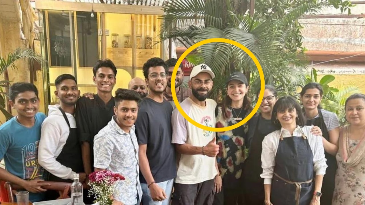 Virat Kohli and Anushka Sharma On Coffee Date
