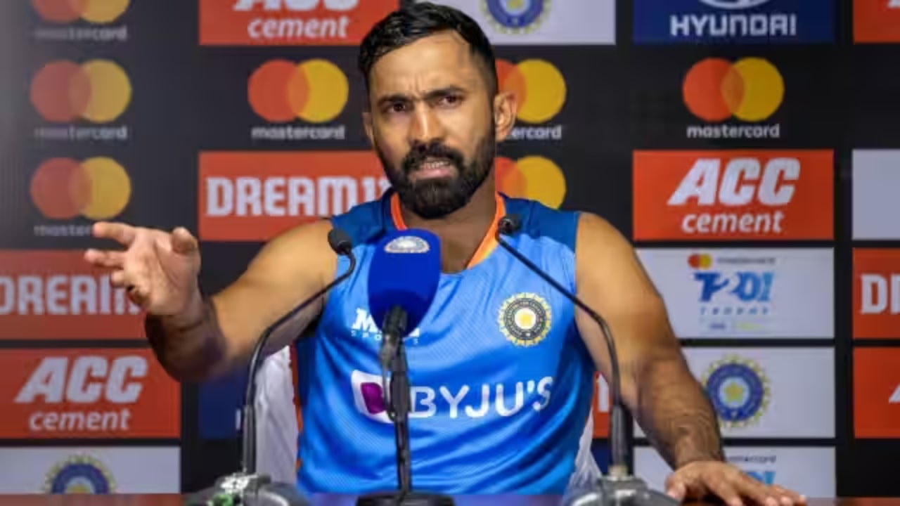 Dinesh Karthik IND Vs AUS 2023