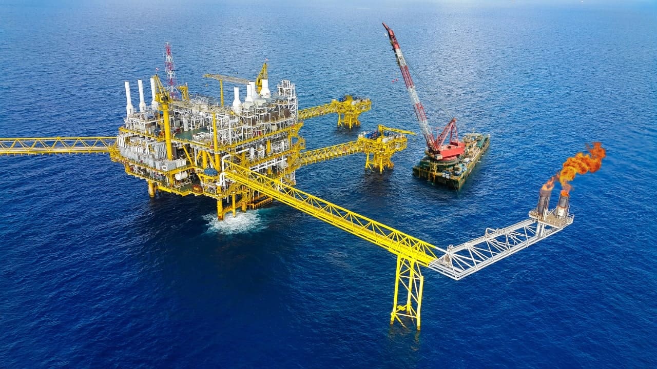 OPEC Cutting Oil Production