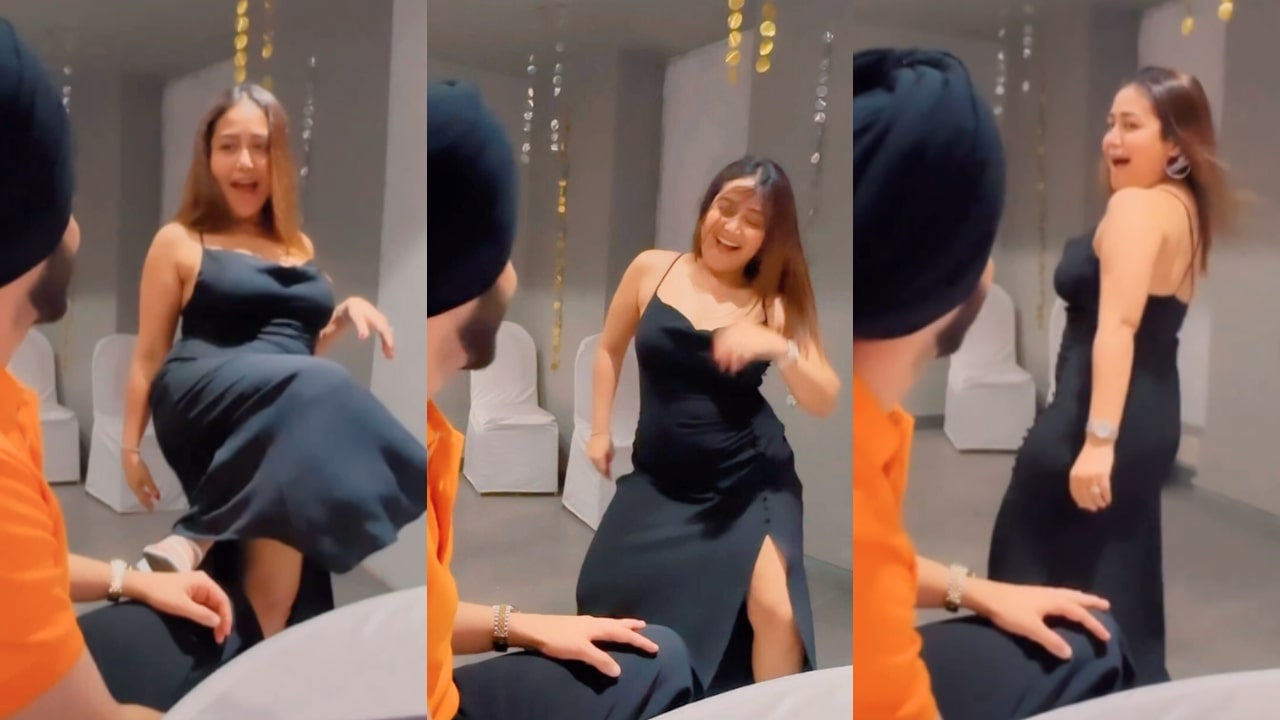 Neha Kakkar Seductive Dance