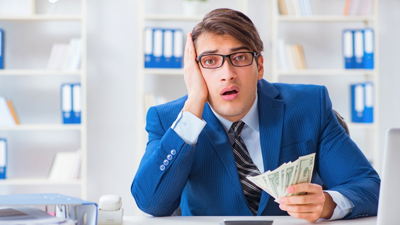 Saving Tips For Salaried Employees