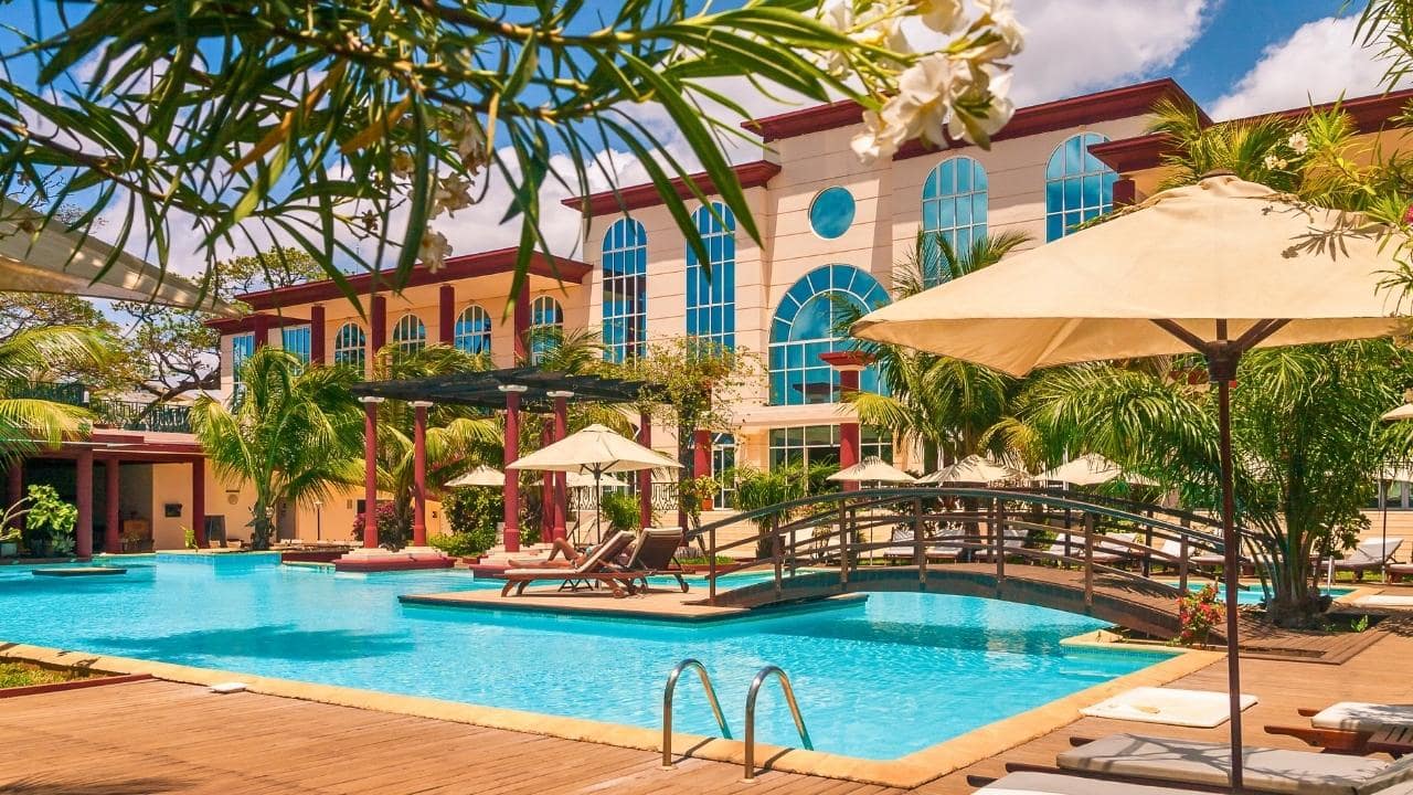 Luxury Hotel