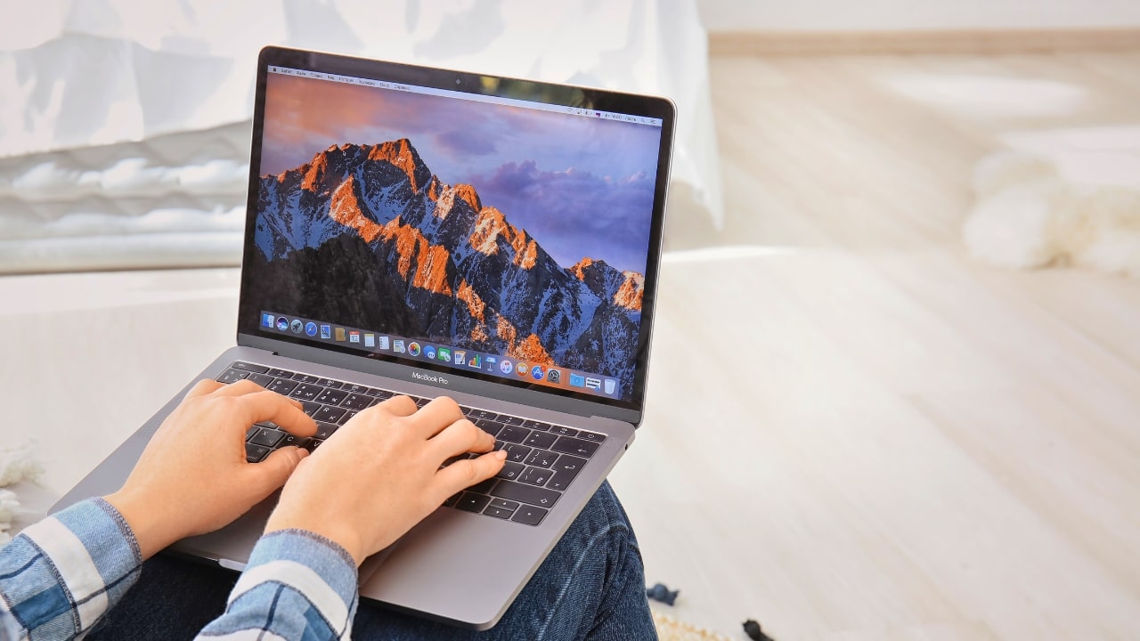 MacBook Pro 14 Inch