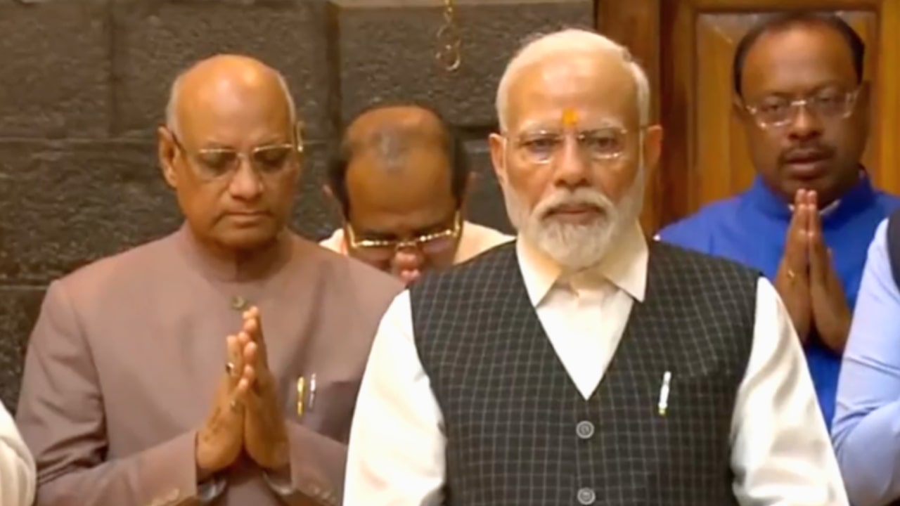Prime Minister Narendra Modi In Shirdi