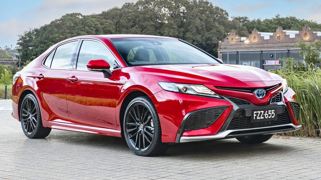 Toyota Camry Hybrid