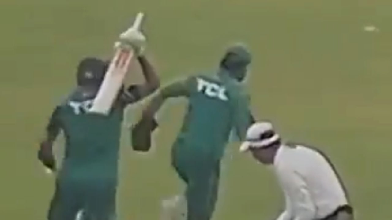 Babar Azam Hits Mohammad Rizwan
