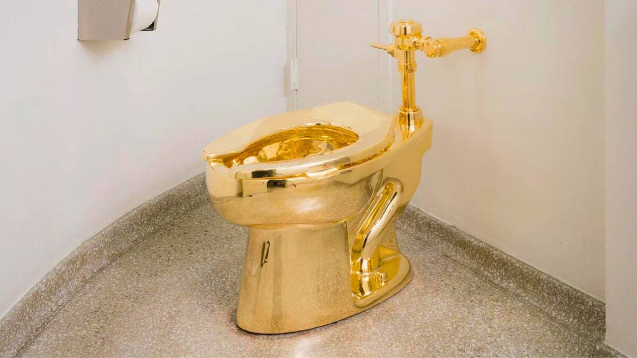Gold Toilet Seat Stolen