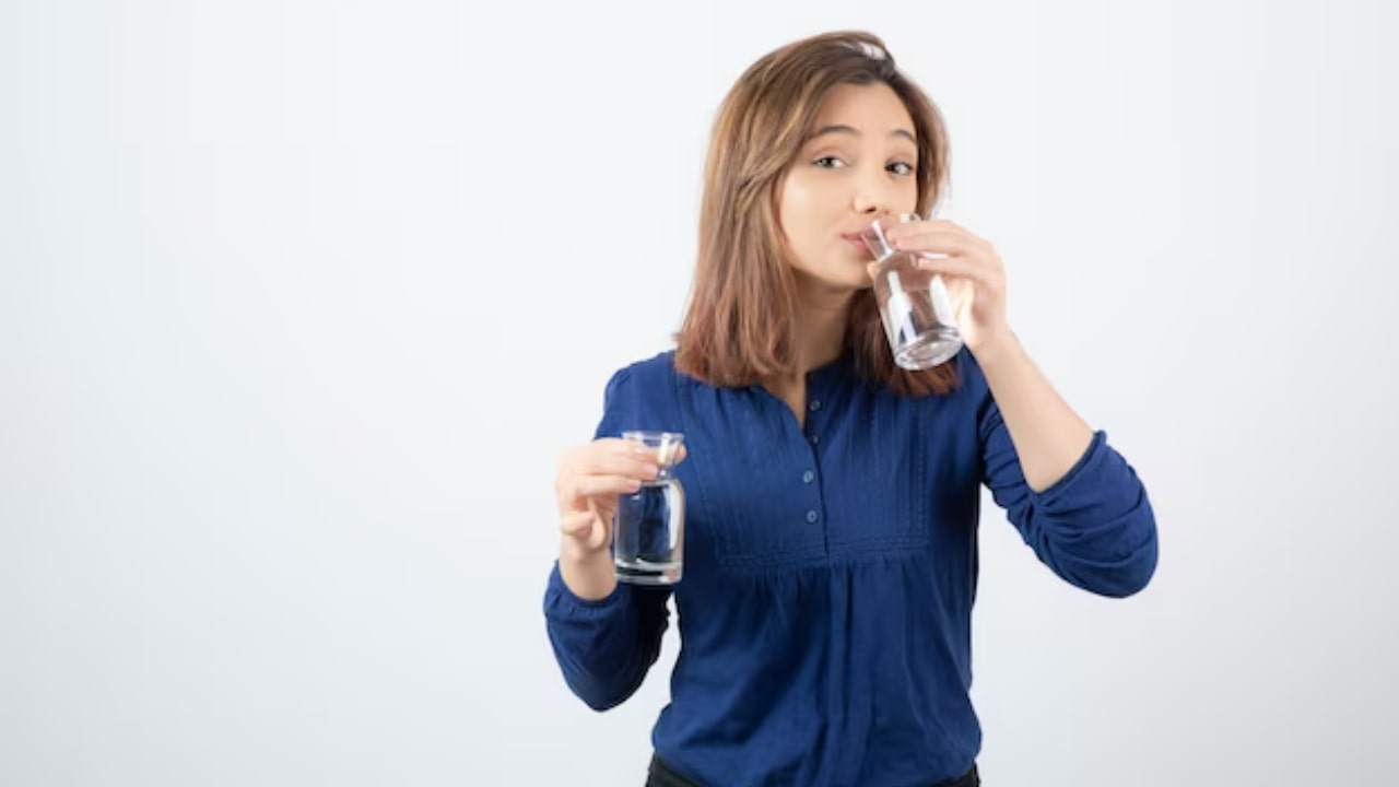 Benefits Of Drinking Water In Winter