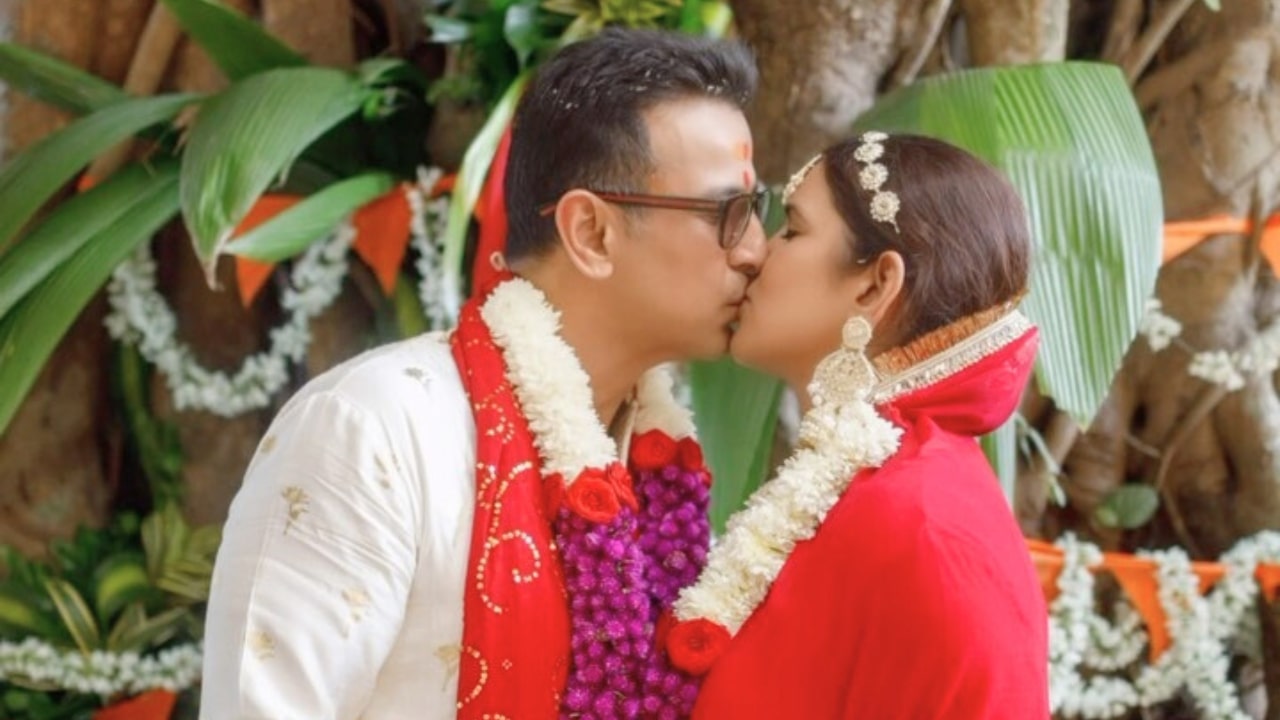 Ronit Roy Wedding Anniversary