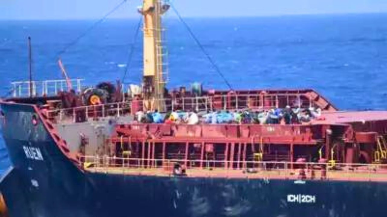 Somali Pirates Captured By Indian Navy
