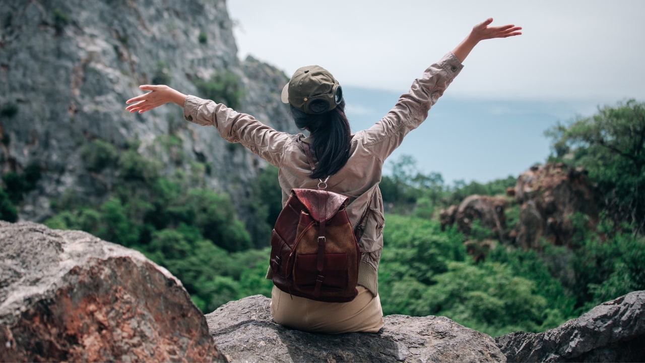 Solo Traveler